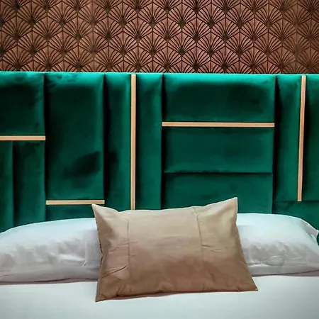 Apartment Sweet Sn *